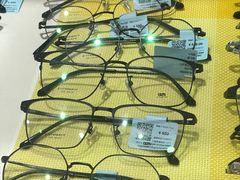 -同仁验光配镜(中心店)