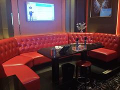 -萧邦音乐会所KTV(向西店)