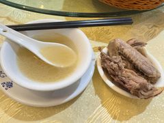 -红旗山庄(圭峰山店)