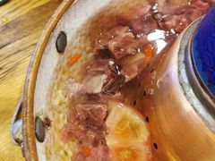 -毛辣果·贵州红酸汤牛肉火锅(西单店)