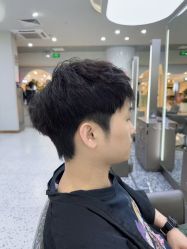 -苏豪路易士·嘉玛发廊