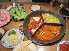 -巴卤社老火锅(财富店)