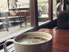 靠窗位-VESH COFFEE(定西路店)