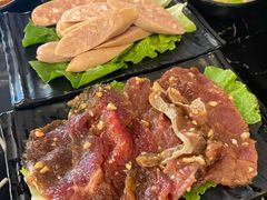 烤东北小肉肠-燚青春泥炉烤肉(东泰店)