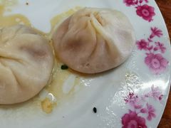 -老字号眼镜子煎包汤包店