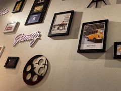 -必胜客(百联又一城店)