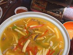 -川流不息·地道川菜·小龙虾(松东路店)