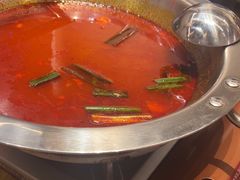 -黔哆哆地摊酸汤火锅(清湖店)