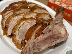 -龙聚德北京烤鸭(沙坪坝华宇A馆店)