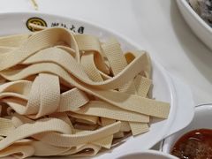 -潮汕大目牛肉火锅(水围店)