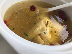 农家草鸡汤-七的湖·晚芳亭·阳澄湖农家菜·大闸蟹(莲花岛店)