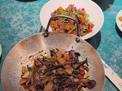 -呷湘厨·鱼汤捞饭·剁椒鱼头·辣椒炒肉(国家会展中心店)
