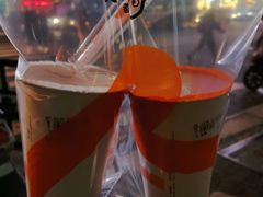 焦糖茶拿铁-CoCo都可(湖滨银泰店B区店)
