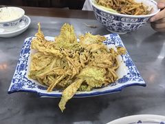 -海碗居老北京炸酱面(增光路店)