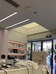 -PE SALON