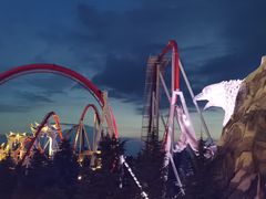 -七彩云南欢乐世界