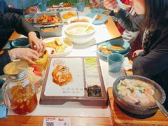 -荷塘秋月·本帮江浙菜(国权路店)