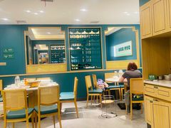 -绿草地·湘菜(7mall店)