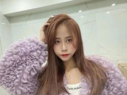 -丝语萱形象