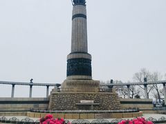 -人民防洪胜利纪念塔