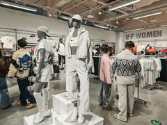 -NIKE北京赛特换季优惠店