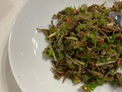 螺丝椒焗干巴菌-泓0871臻选云南菜·味庄