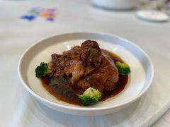 扣肘子-世贸万锦大酒店·江南春中餐