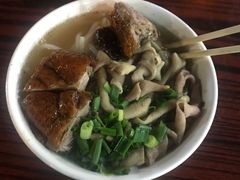 -香辉食馆(新兴路店)