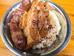 -梁阿婆廿年老牌扣肉糯米饭