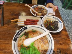 -黑白电视长沙小吃(悦汇城店)