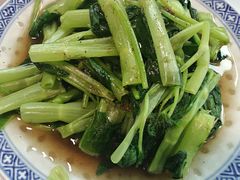 -梓记牛什