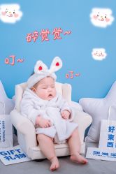 -小熊维尼高端儿童摄影(宝安旗舰店)