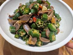 -黄泥岗·地道湖北菜(奥特莱斯店)