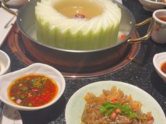 -得意咚瓜·顺德鱼生·冬瓜火锅(深圳首店)