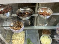 -清泉食杂店