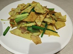 -一澜江宴·江景地标楚菜(江滩公园店)