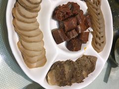 卤味四合一-九头鸟酒家(四道口店)