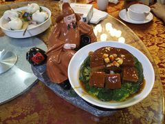 -万重锦·人文川菜馆(骡马市店)