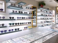 -潘多拉眼镜·蔡司依视路明月(潘家园店)