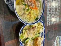 -长人馄饨铺(解放街店)