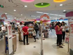 -孩子王(繁花中心店)