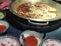 -王婆乔鲜鱼自助火锅(蜀汉路店)
