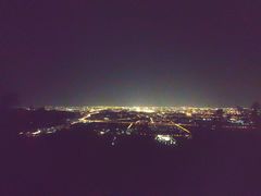 -鬼笑石后山停车场
