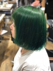 -曼都发型