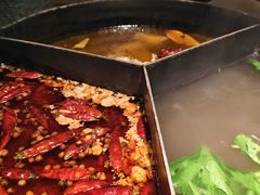 -三出山火锅(南京万象天地店)