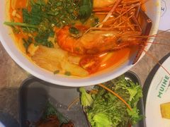 酸辣冬阴功海鲜汤檬粉-美奈小馆·东南亚菜(福田星河COCO Park店)