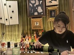 -THE OLD HOUSE酒吧