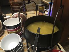 -西藏饭店·亚克·食光自助餐厅(文殊院店)