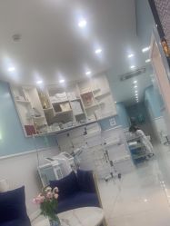 -蕾特恩专业祛痘·皮肤管理