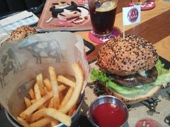 -FAT COW(虹梅路店)